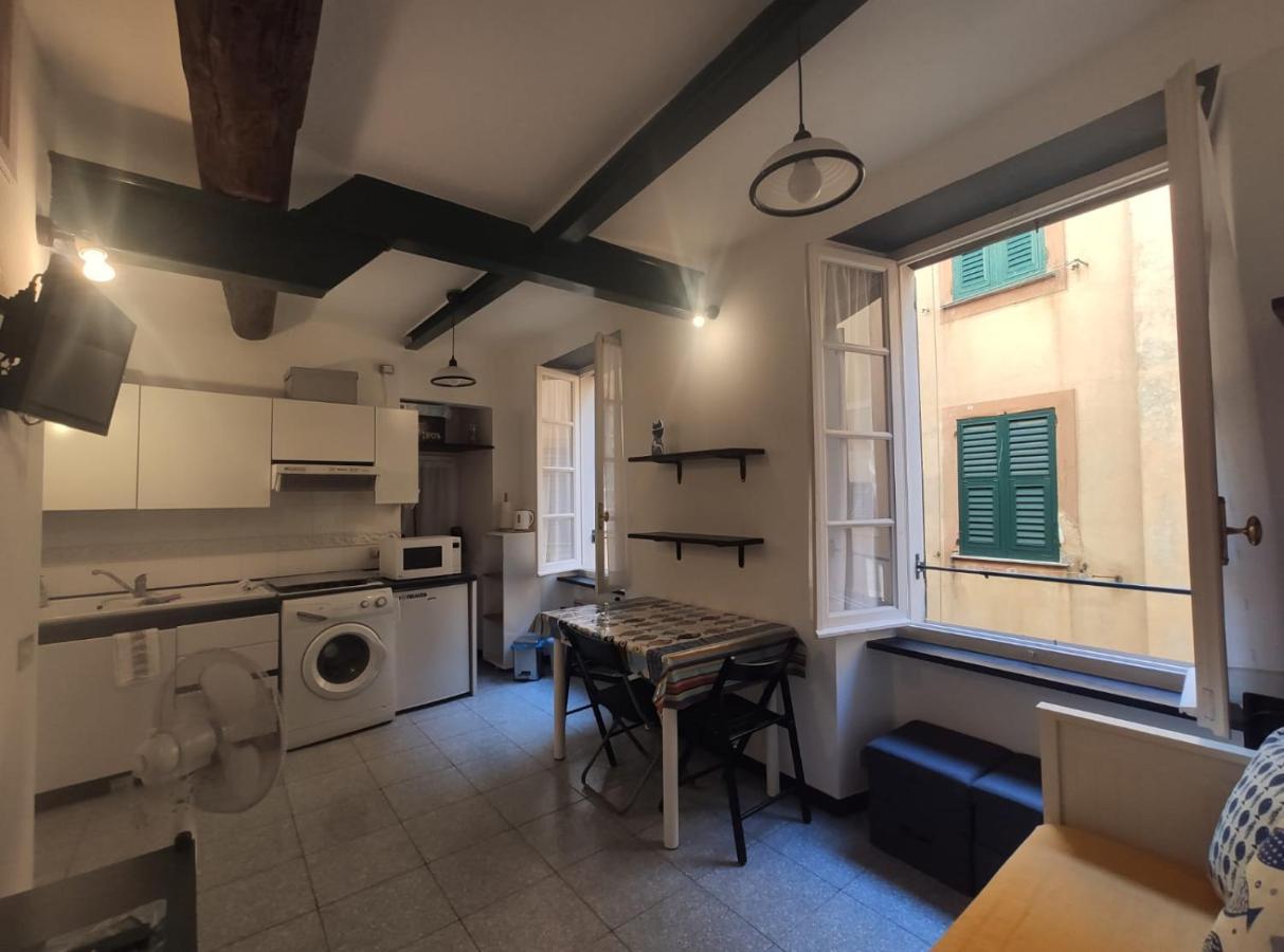 A Casa Di Silvia Apartment คาโมยลี ภายนอก รูปภาพ